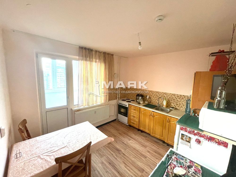 1-к. квартира 41.2 кв.м, 15/17