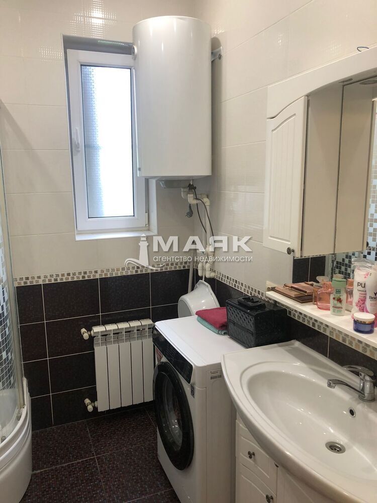 Дом 123.2 кв.м на участке 6.86 сот
