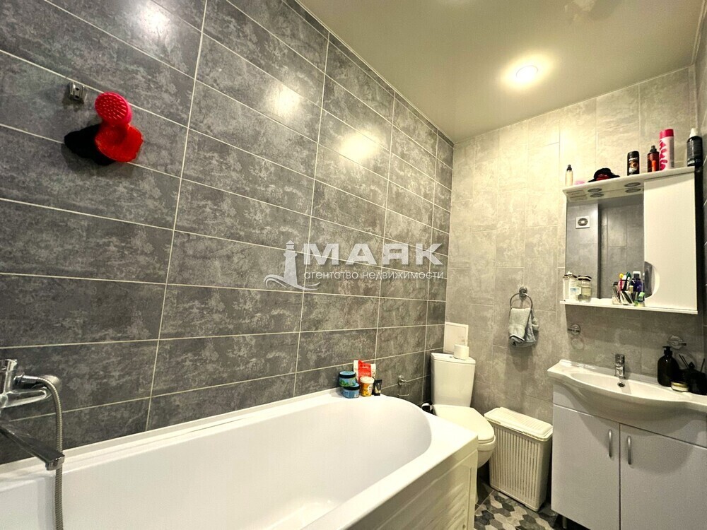 1-к. квартира 46 кв.м, 5/9
