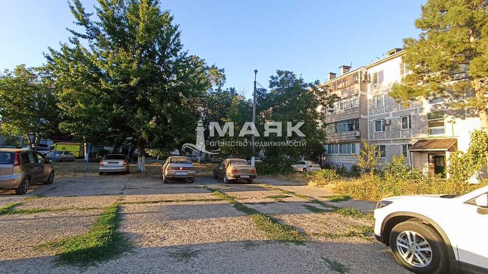 1-к. квартира 35.4 кв.м, 4/4