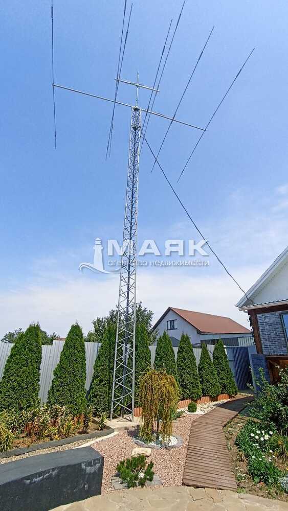 Дом 248 кв.м на участке 22 сот