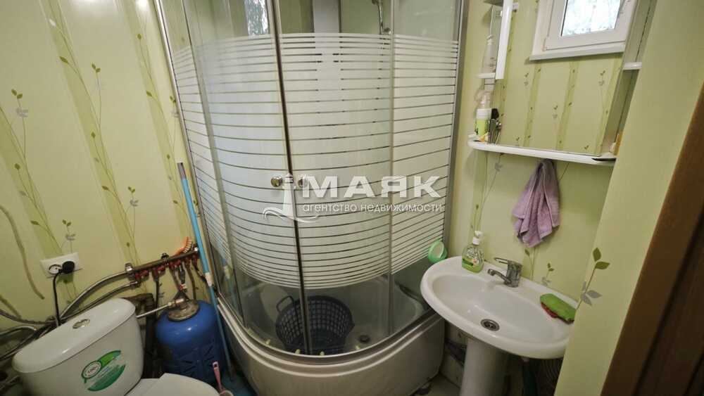 Дом 30 кв.м на участке 5.39 сот