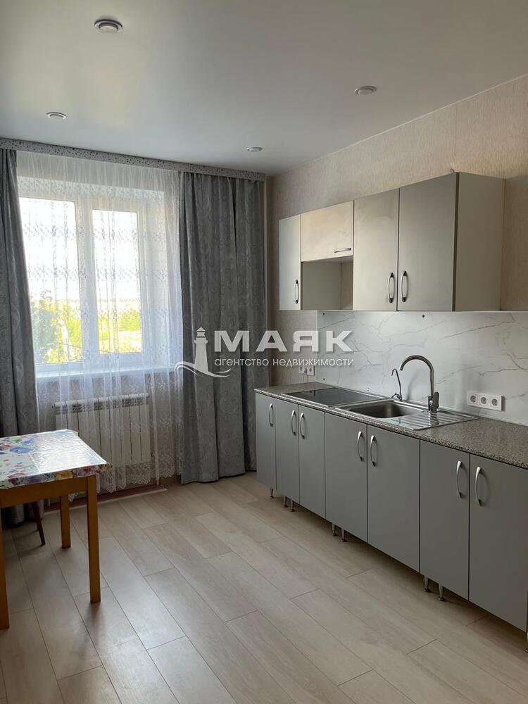 1-к. квартира 43.4 кв.м, 3/4