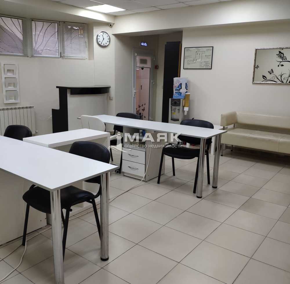 Офисное помещение 52.2 кв.м