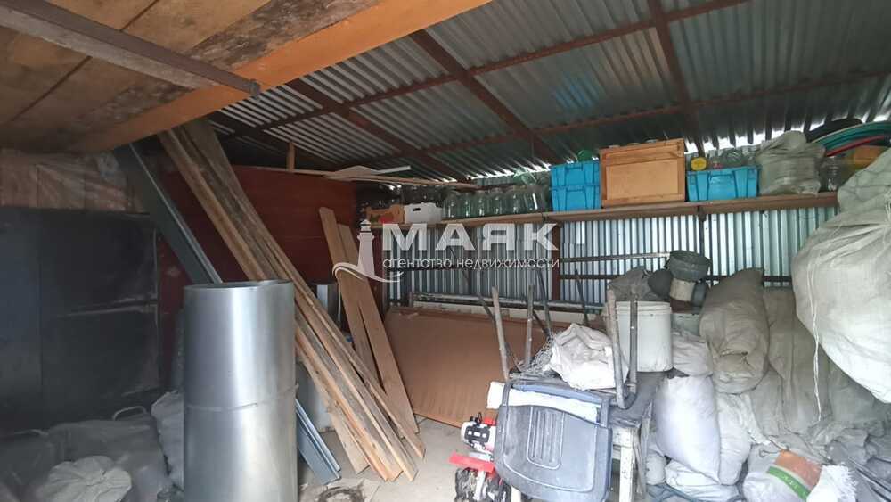 Часть дома 27.5 кв.м на участке 21 сот