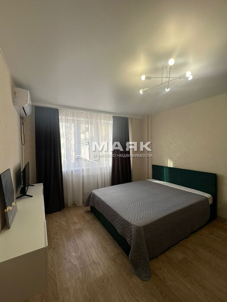 1-к. квартира 37 кв.м, 9/12