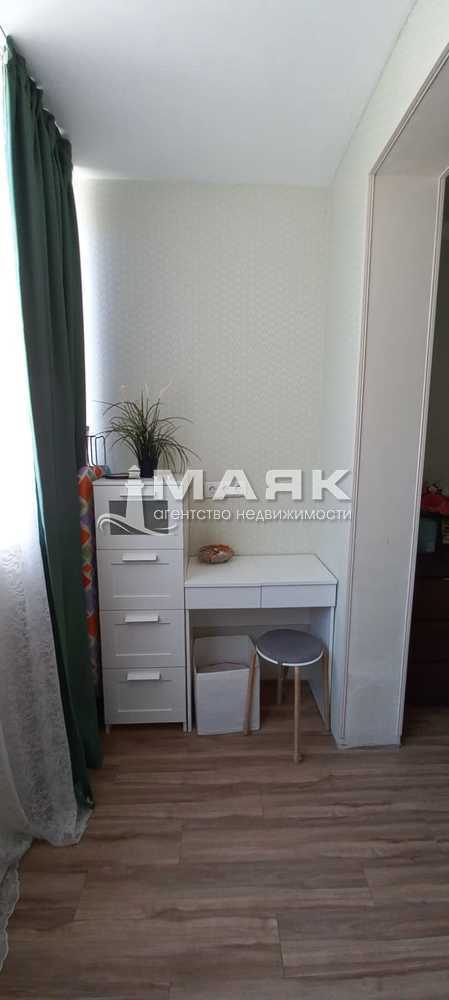 1-к. квартира 53 кв.м, 2/13