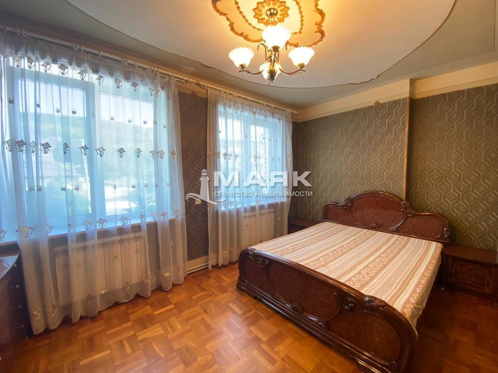 Дом 519 кв.м на участке 10 сот