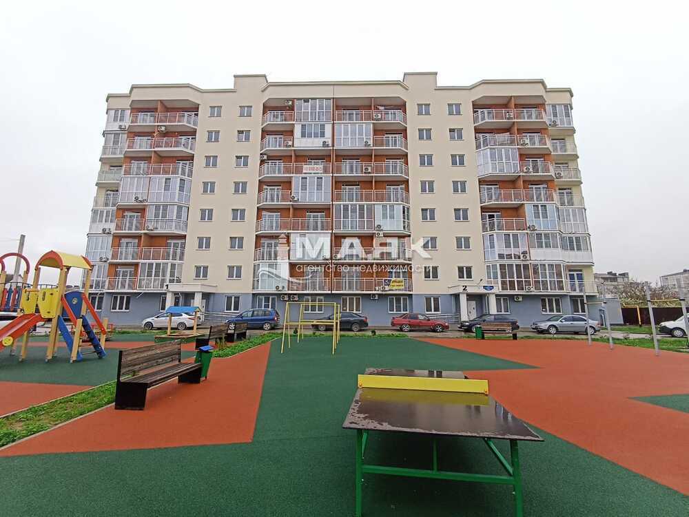 2-к. квартира 47.7 кв.м, 3/8