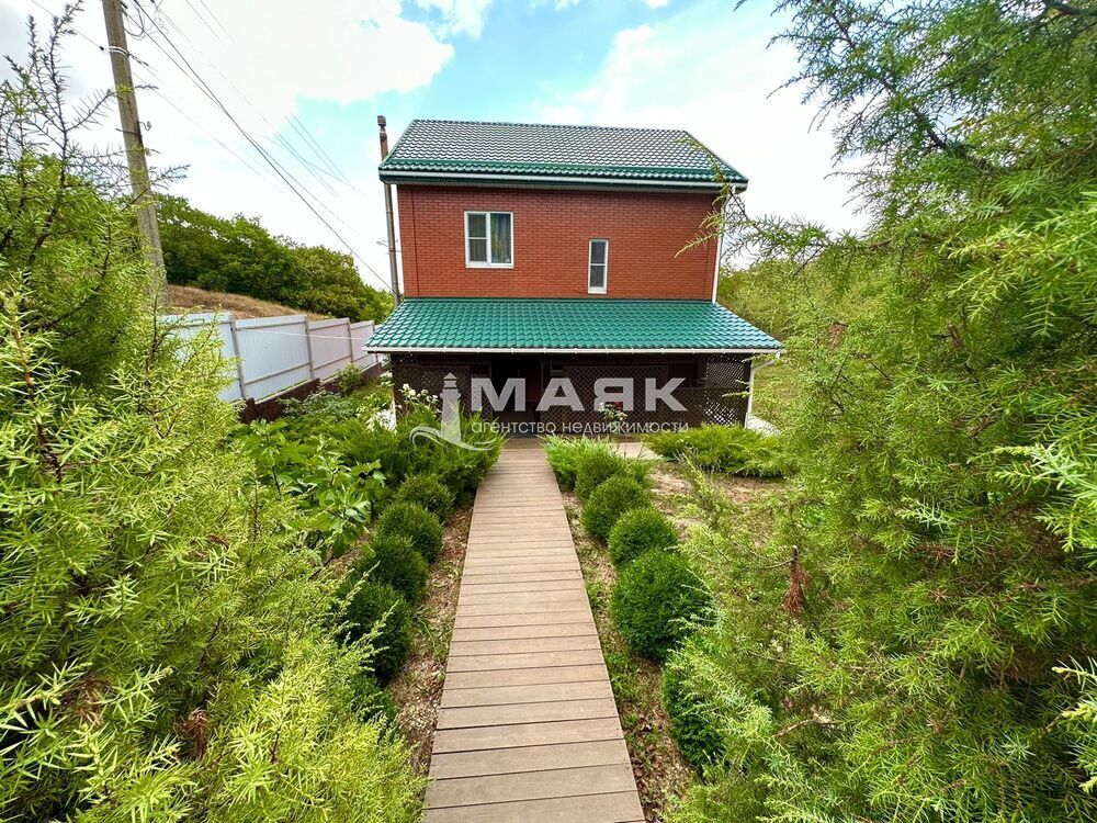 Дом 113 кв.м на участке 14 сот