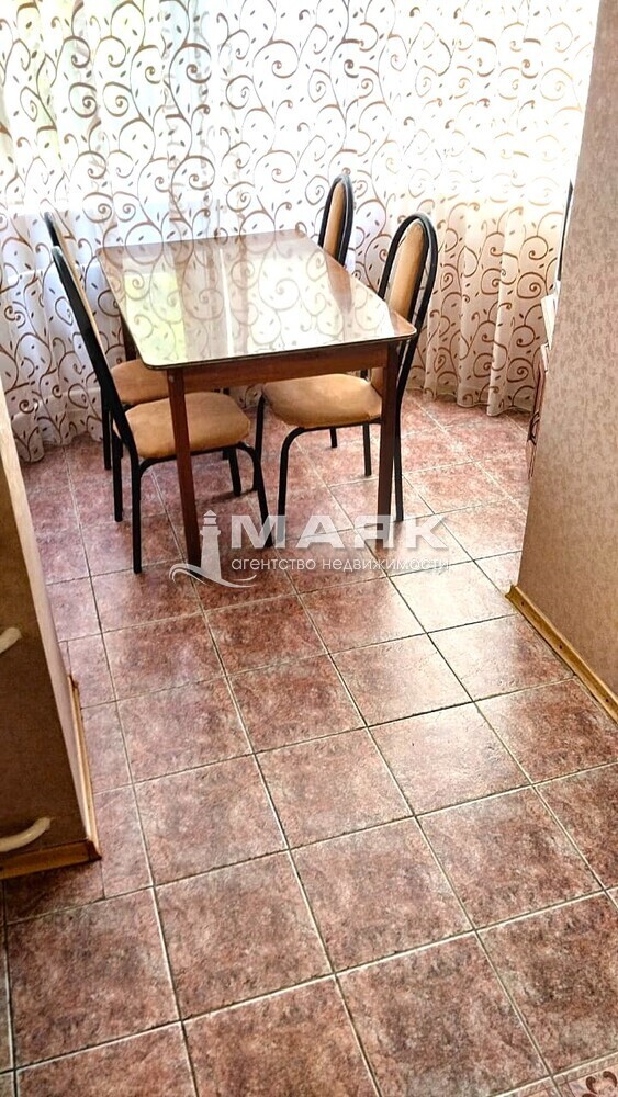 3-к. квартира 75.5 кв.м, 3/5