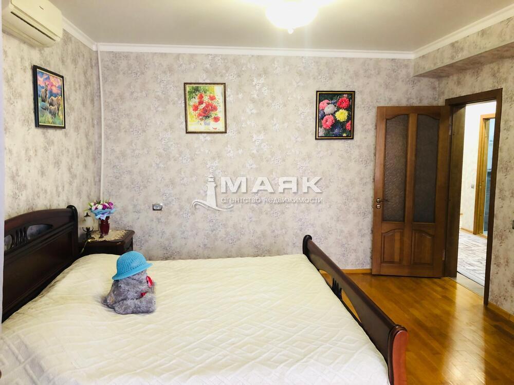 2-к. квартира 84 кв.м, 5/7
