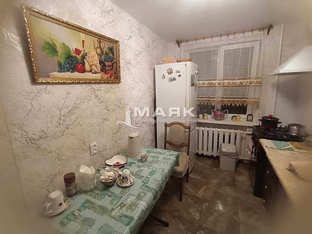 2-к. квартира 45 кв.м, 1/3