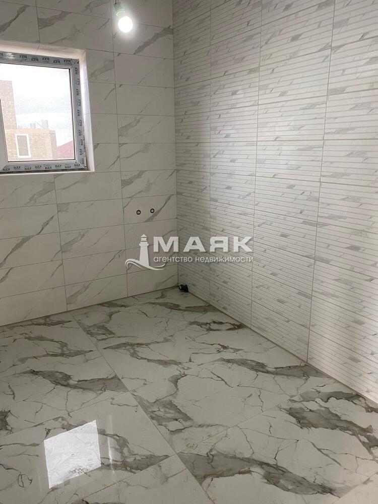 Дом 102 кв.м на участке 3.5 сот