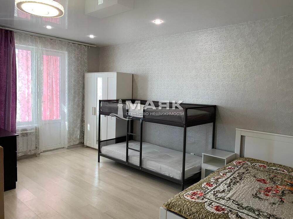 1-к. квартира 37.3 кв.м, 1/5