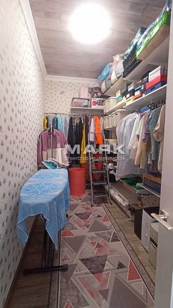 Дом 248 кв.м на участке 22 сот