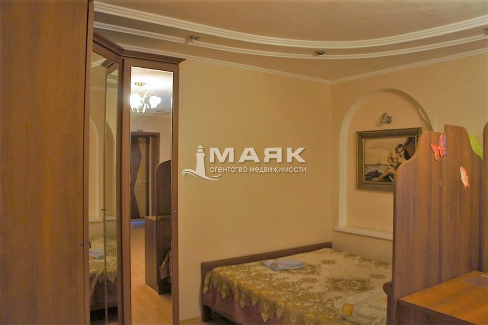 Дом 80 кв.м на участке 2 сот