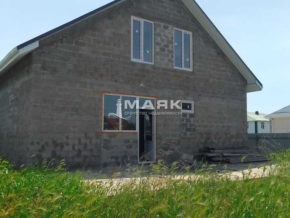Дом 160 кв.м на участке 10 сот
