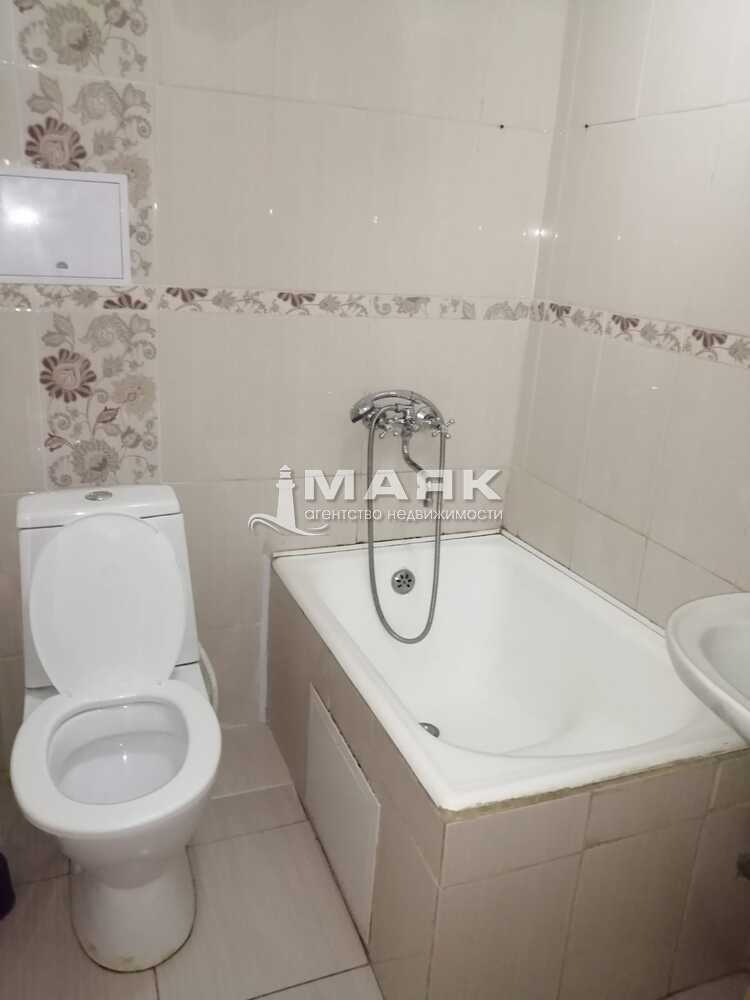 4-к. квартира 61.2 кв.м, 5/5