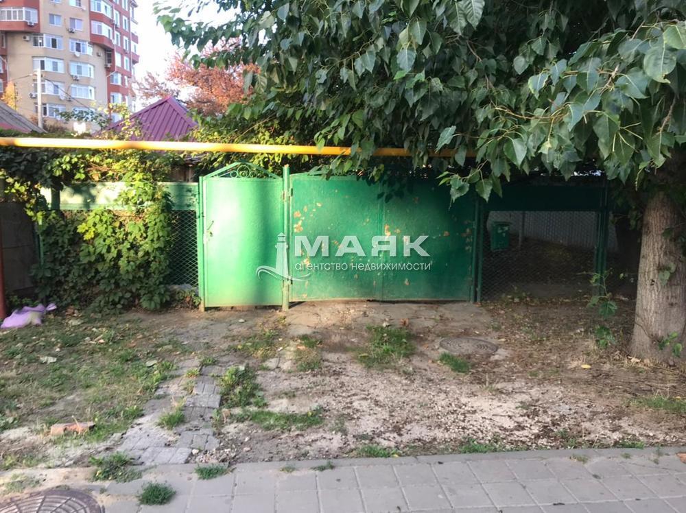 Участок 8.3 сот. (ИЖС)