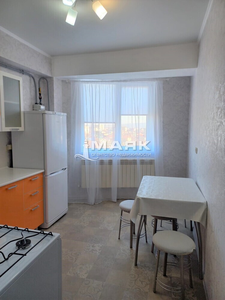 1-к. квартира 42 кв.м, 8/9