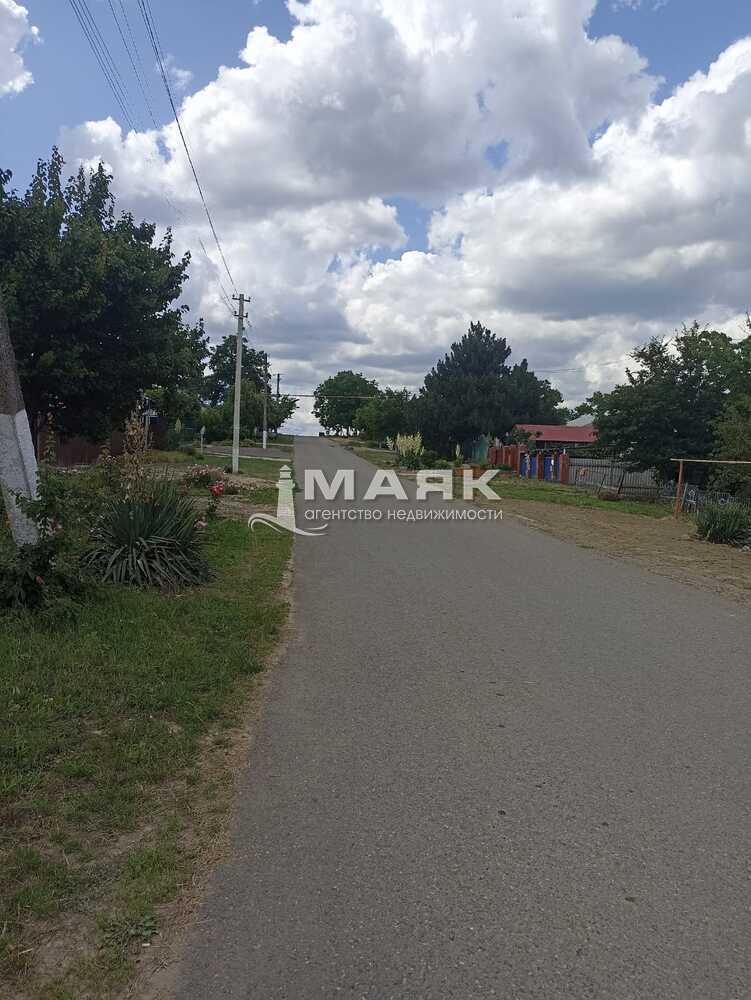 3-к. квартира 77 кв.м, 1/1