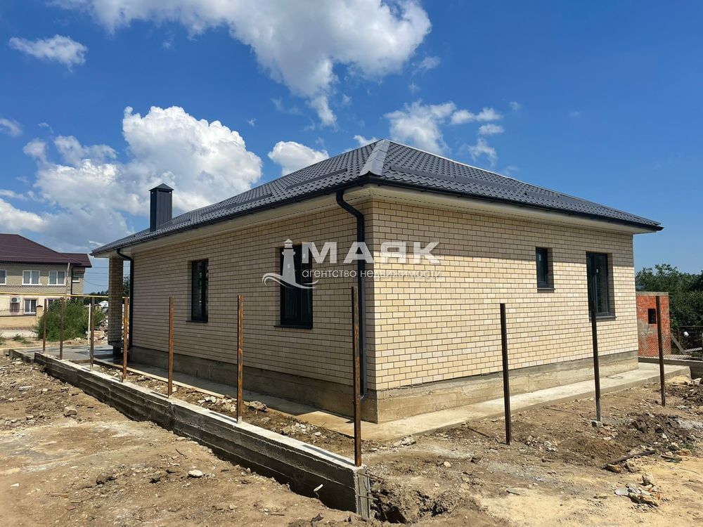 Дом 108.2 кв.м на участке 4 сот