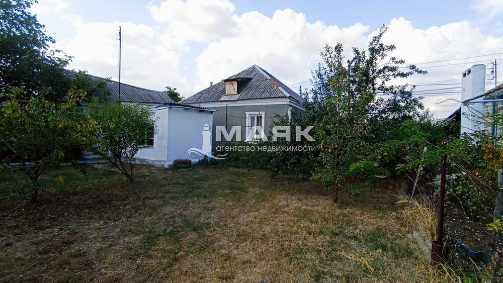 Дом 58.4 кв.м на участке 6 сот