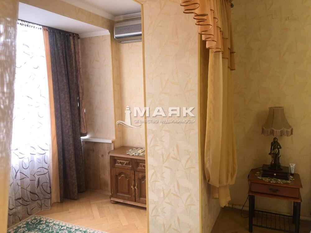 2-к. квартира 85.4 кв.м, 6/7