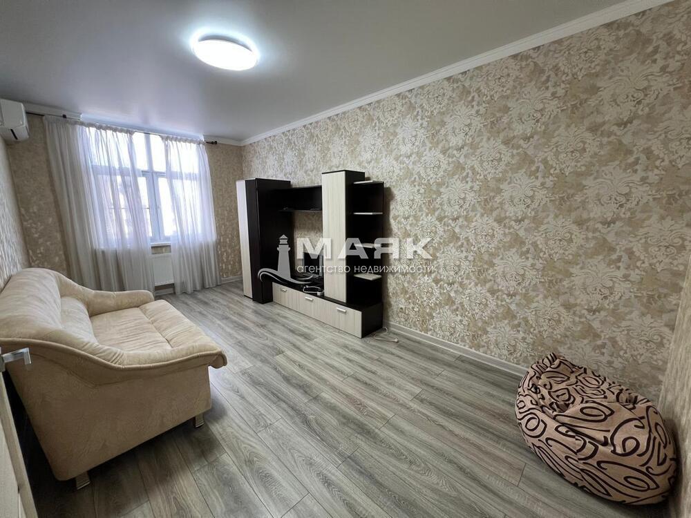 1-к. квартира 46.5 кв.м, 14/14