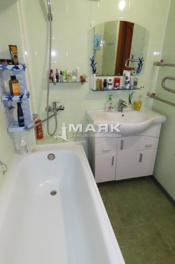 3-к. квартира 86 кв.м, 3/8