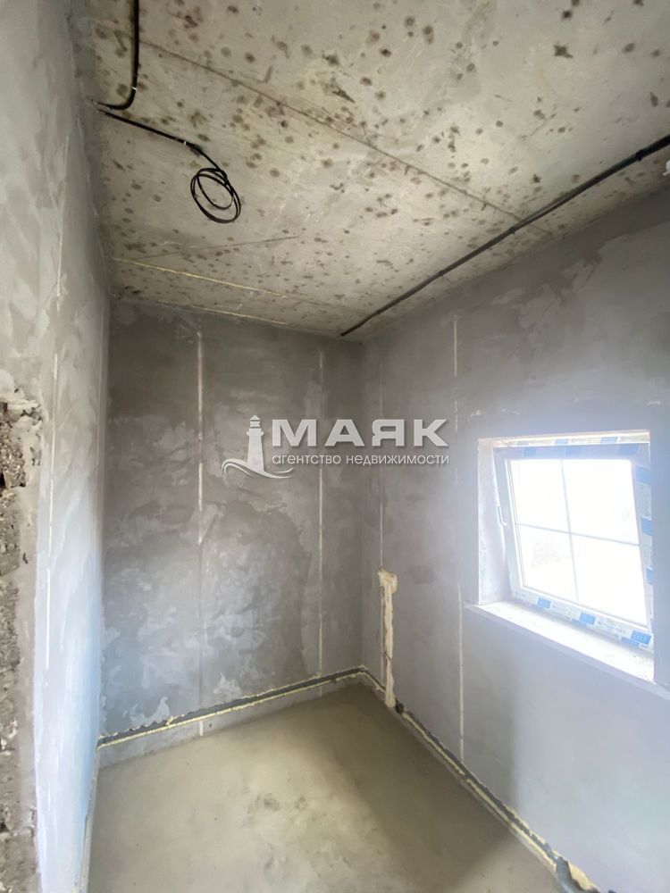 Дом 136 кв.м на участке 3 сот