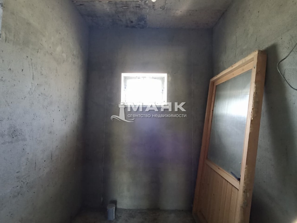 Дом 74.8 кв.м на участке 9 сот