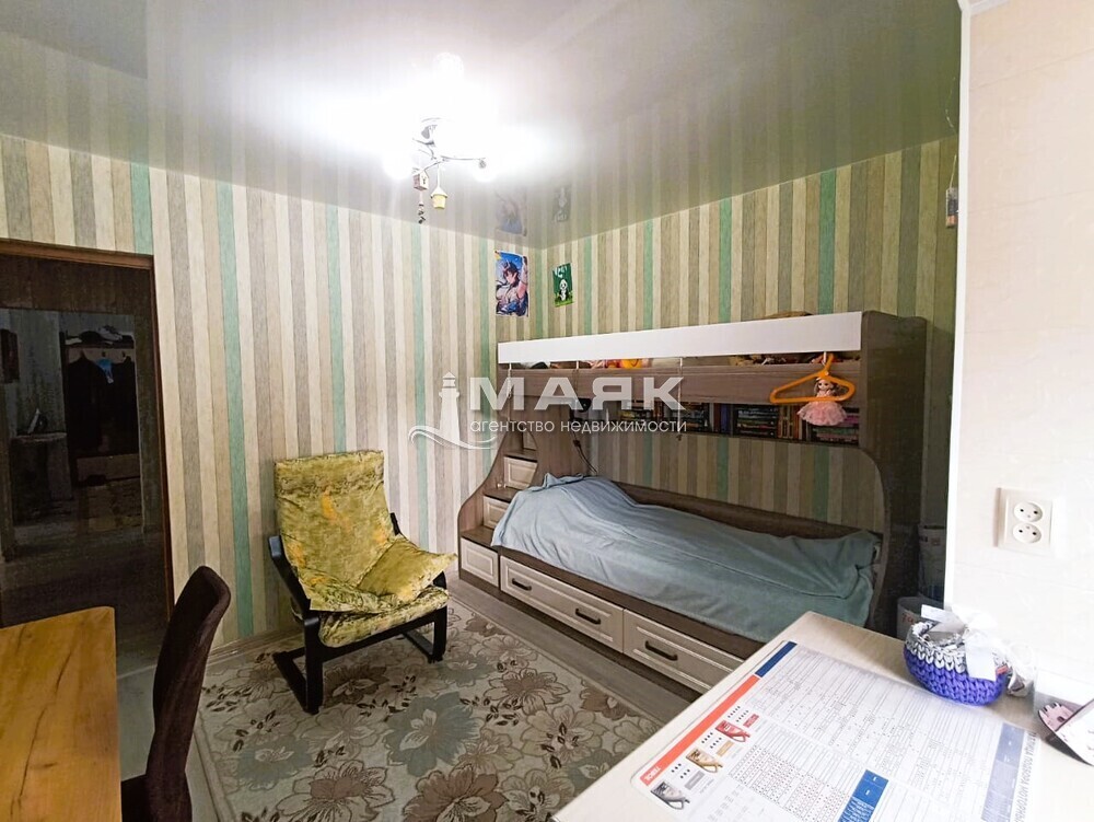 2-к. квартира 56 кв.м, 3/9