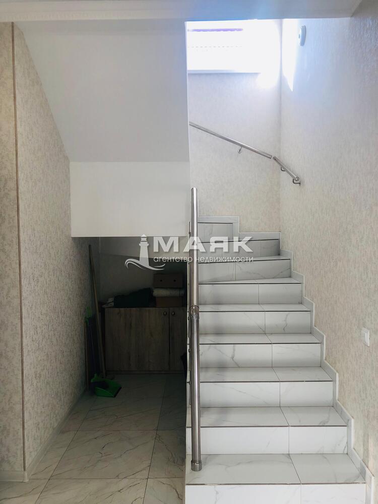 Дом 118.5 кв.м на участке 3 сот
