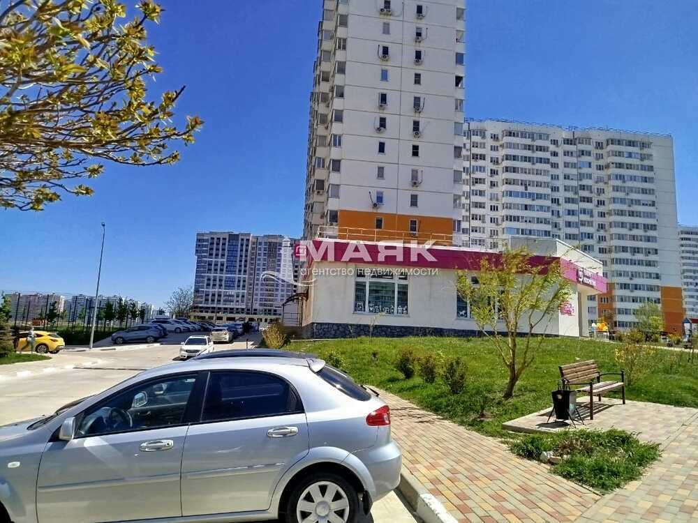 2-к. квартира 56.7 кв.м, 1/16