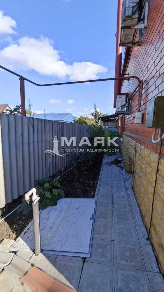 Дом 161.9 кв.м на участке 5 сот