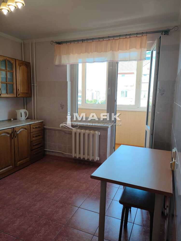 1-к. квартира 39.6 кв.м, 8/10