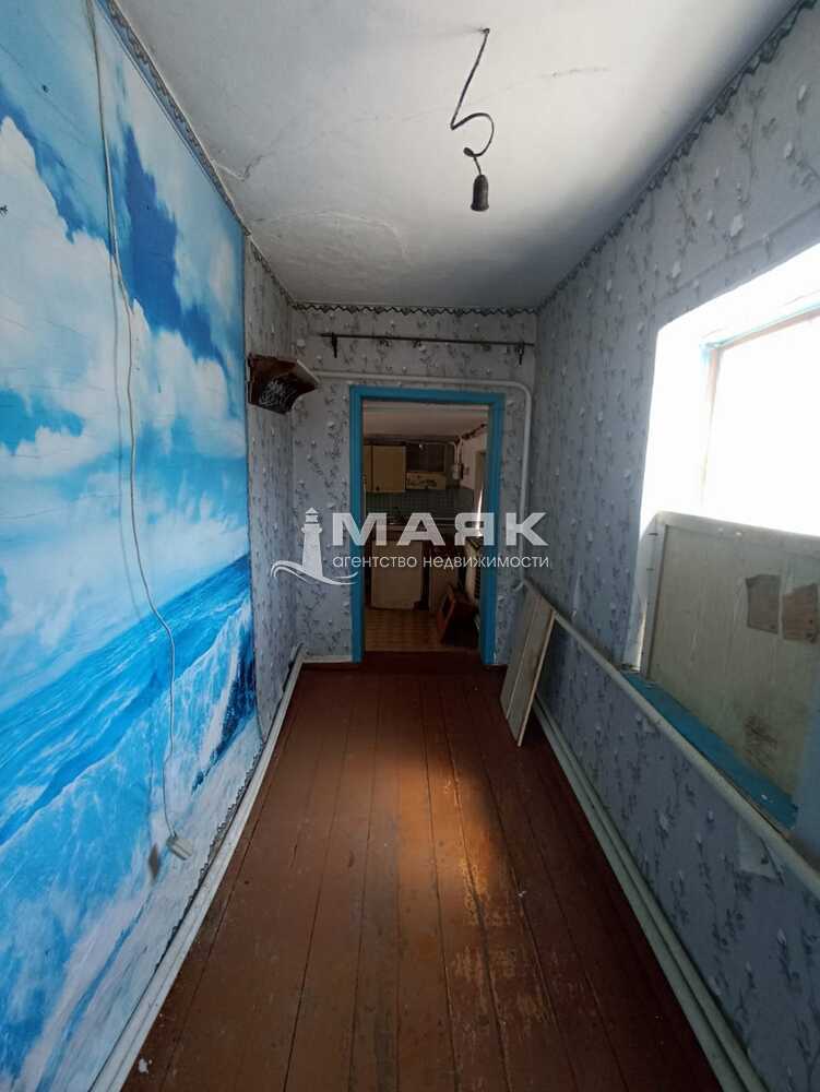 Дом 100 кв.м на участке 15 сот