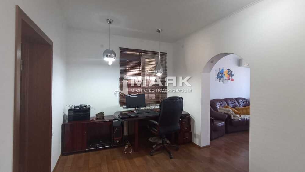 Дом 75 кв.м на участке 5.6 сот