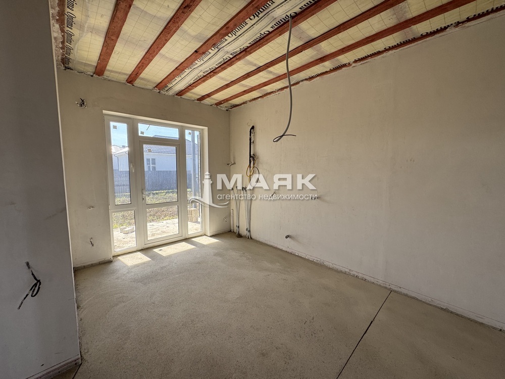 Дом 85 кв.м на участке 5 сот