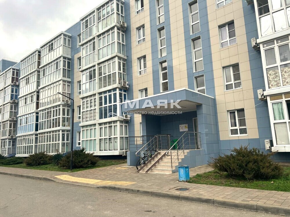 1-к. квартира 37.3 кв.м, 2/5