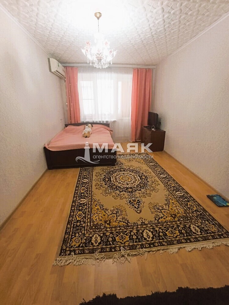 3-к. квартира 62.4 кв.м, 2/5