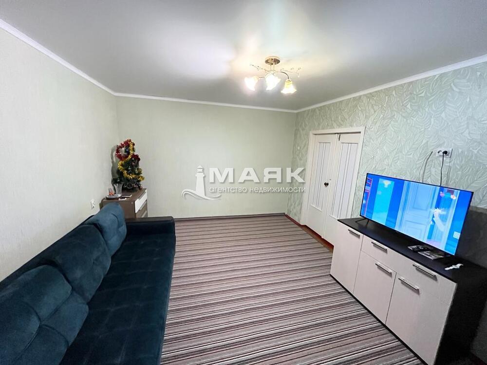 1-к. квартира 37 кв.м, 5/5