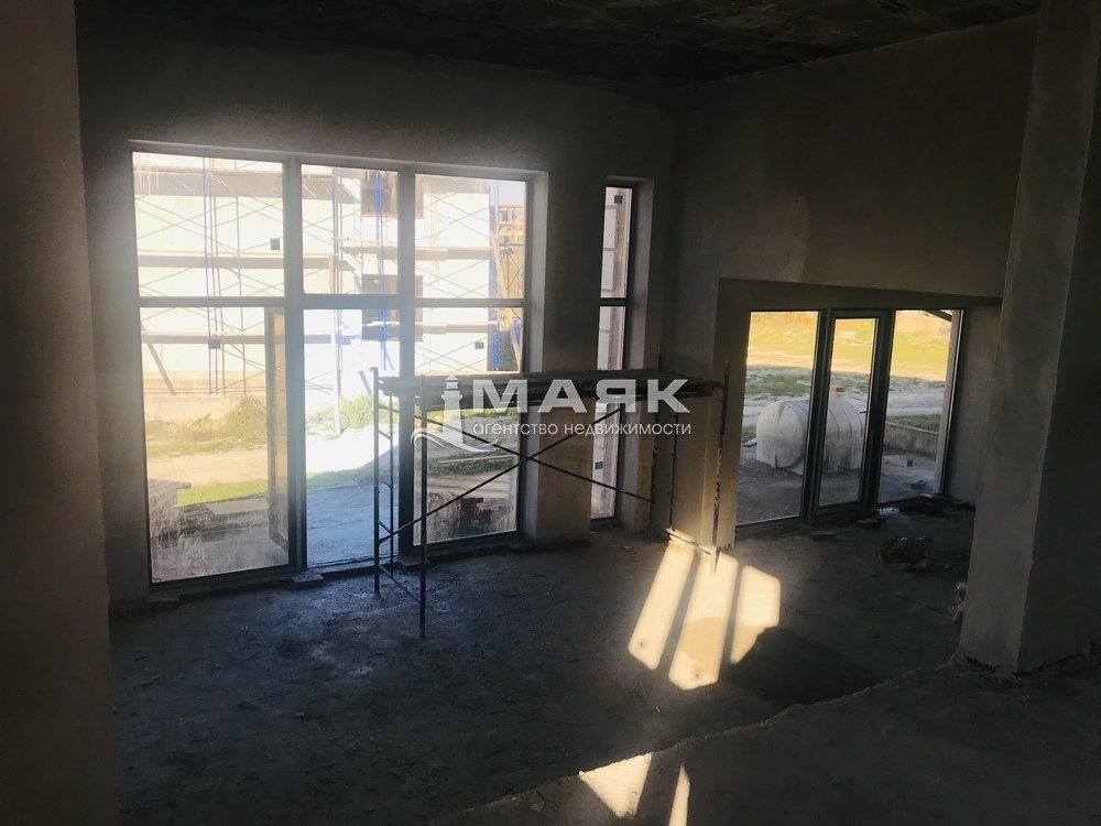 Дом 402.1 кв.м на участке 15.54 сот