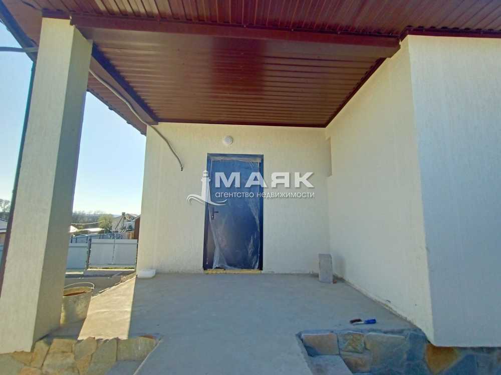 Дом 80 кв.м на участке 4 сот