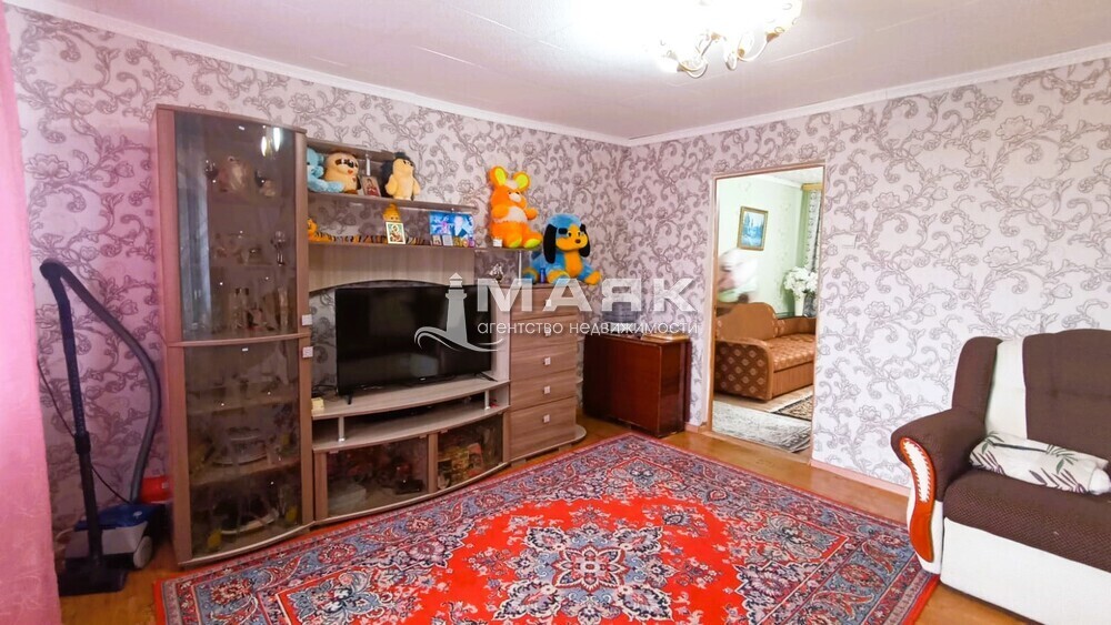 Дом 48 кв.м на участке 18 сот