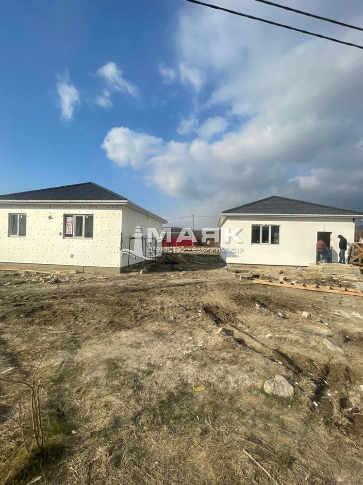 Дом 60 кв.м на участке 5 сот