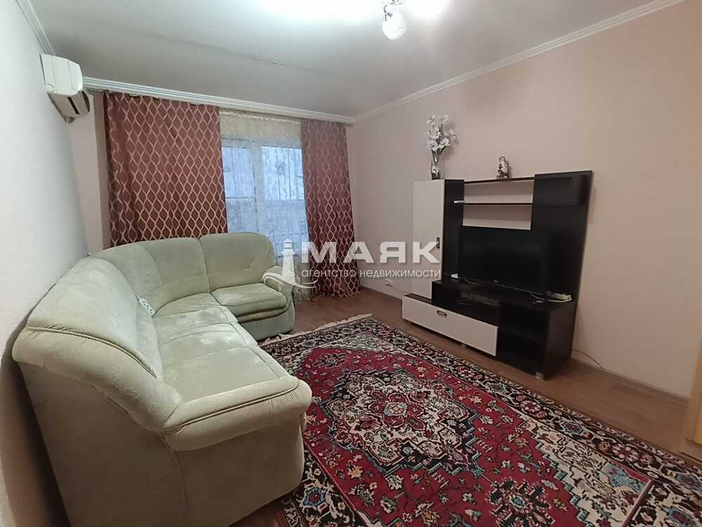 2-к. квартира 61.6 кв.м, 2/2