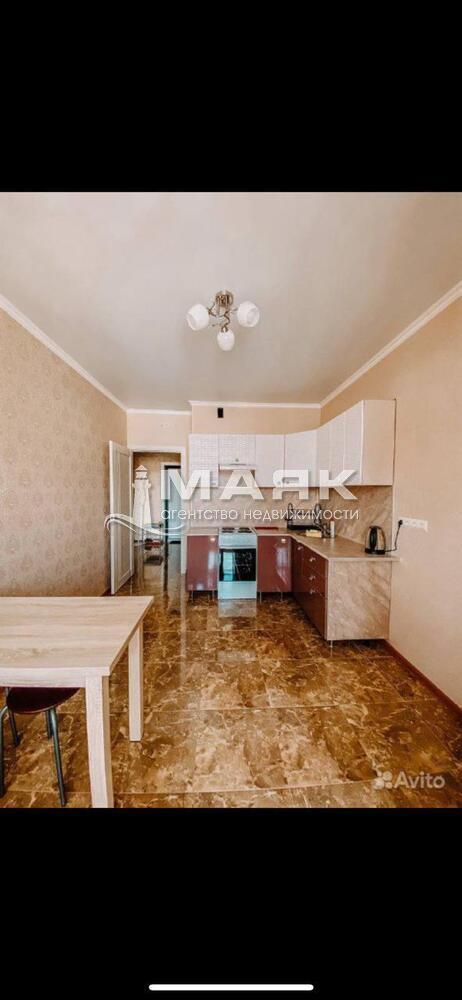 1-к. квартира 48.3 кв.м, 13/14